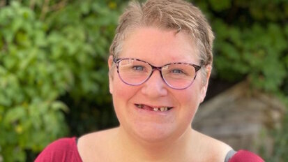 İngiltere’de Hasta, 11 Dişini Kendisi Çekti