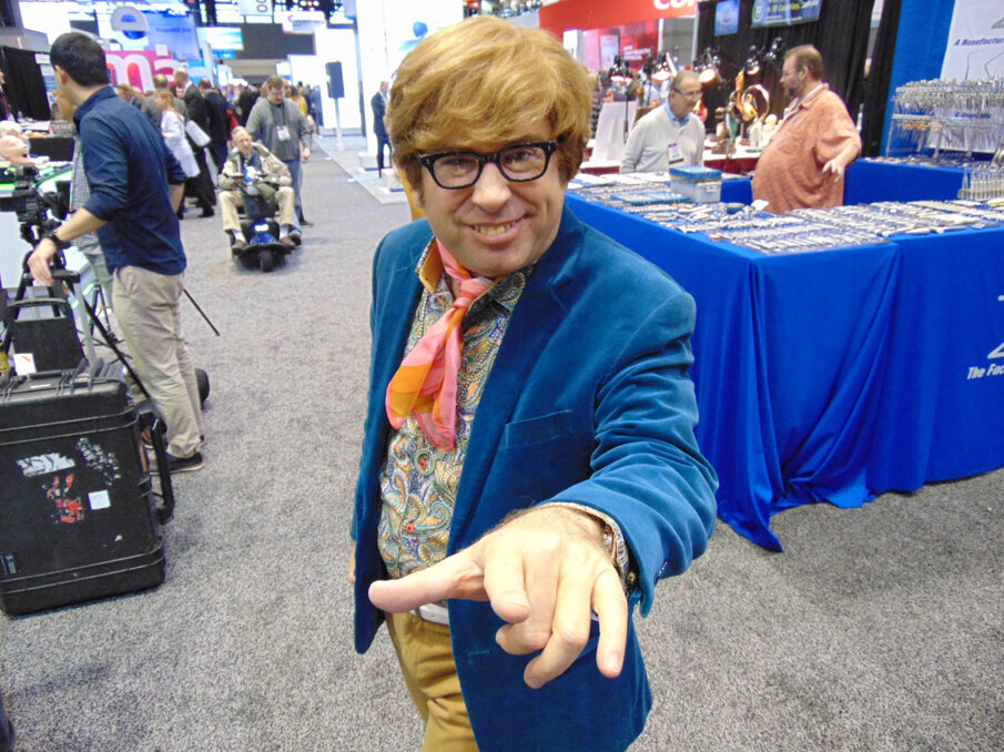 The Fake Austin Powers is here with ProSites.  (Photo: Fred Michmershuizen/Dental Tribune America)