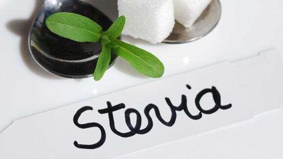 Stevia: Ursache für herben Geschmack entdeckt