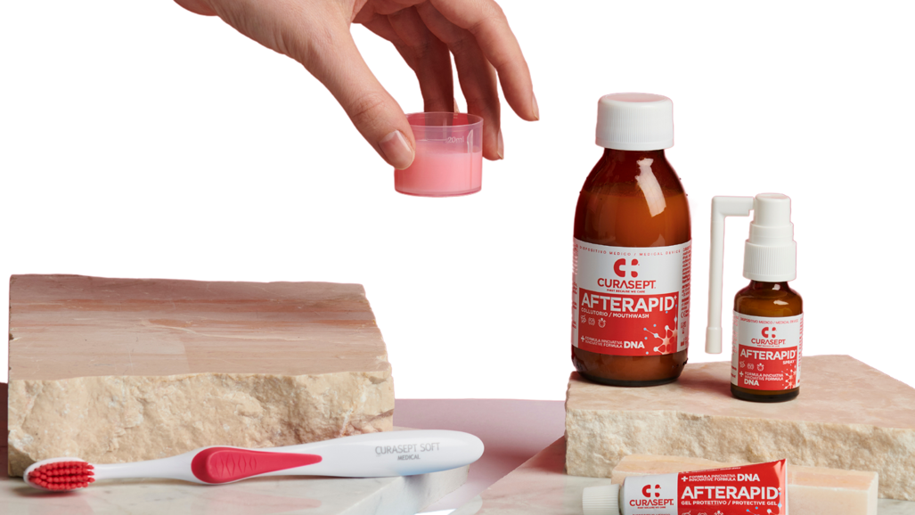 Rychlá úleva od vředů, lézí a boláků s přípravkem Curasept Afterapid