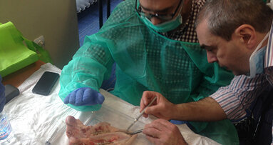 Три в едно: Операция на живо, лекция и практически курс в един ден