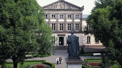 Curriculum Implantologie mit neuen Inhalten