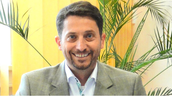 Rozhovor s MUDr. Pavlem Smažíkem – 25 let Dentamedu