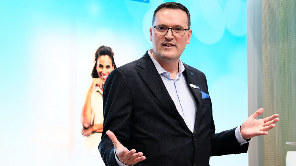 “Committed to progress in dental technology”