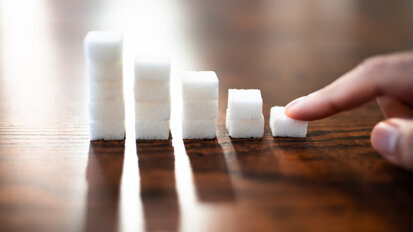 Zucker in Schweizer Lebensmitteln auf dem Rückzug – Salz noch nicht reduziert