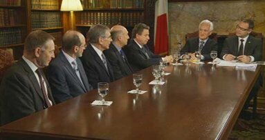 Implant dentistry’s origins, challenges and discoveries are described in video