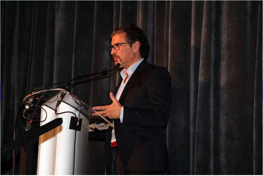 Dr Franck Hagege lors de l'Euro Implanto (Photo Philippe Alibert)