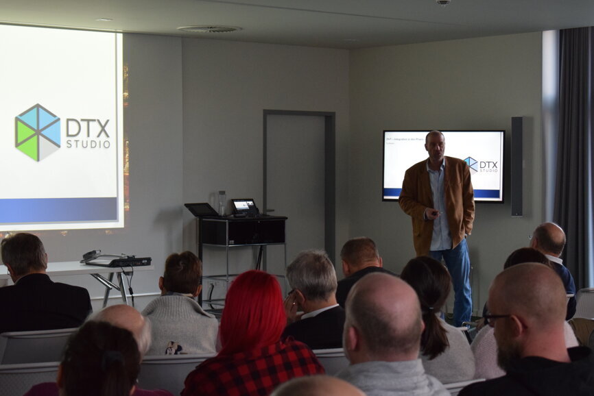 Dr. Jörg Mudrak stellte sein Thema 