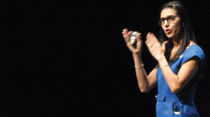 Crest Oral-B to release ‘smart’ toothbrush Crest Oral-B to release ‘smart’ toothbrush