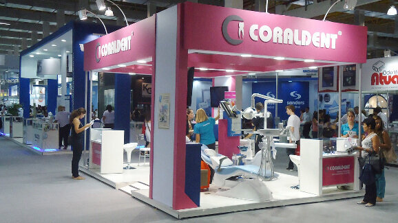 Uma Caixa Esterilizadora para alicates de Ortodontia e instrumentos