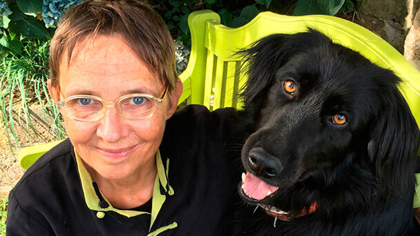 Per Susanna Tamaro «tante bocche perfette, ma pochissimi i veri sorrisi»