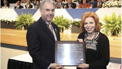 Carol Rudman Received  2011 Greater New York Dental Meeting Award