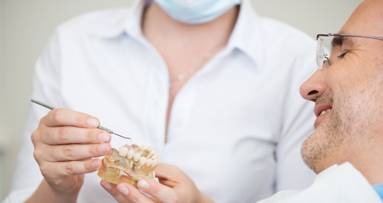 Implantate auch im hohen Alter