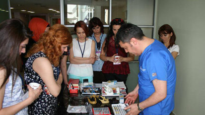 İmplantoloji ve Cerrahide Yardımcı Personel