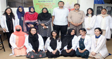 Fluoride gel application workshop at BDC