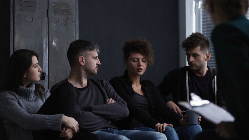 A recuperação do uso de opióides requer persistência e grande variedade de serviços