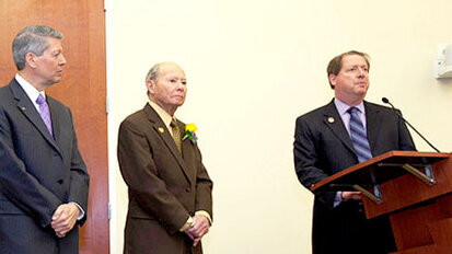 Dean of new US dental school resigns over expenses charges Dean of new US dental school resigns over expenses charges