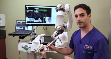 Robotics company co-founder joins advisory board of dental school