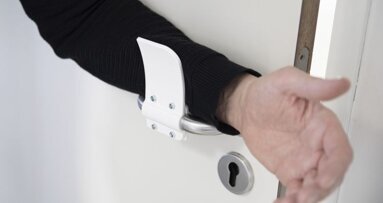 Handenvrij deuren openen