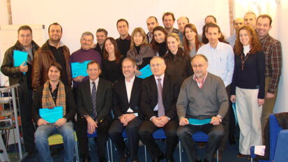 Μετεκπαιδευτικό σεμινάριο στην εμφυτευματολογία