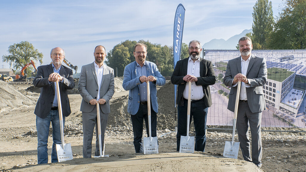 Neue, nachhaltige Firmenzentrale für Amann Girrbach in Mäder