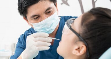 Dentistas japoneses tendem a negar atendimento a pacientes com HIV/AIDS