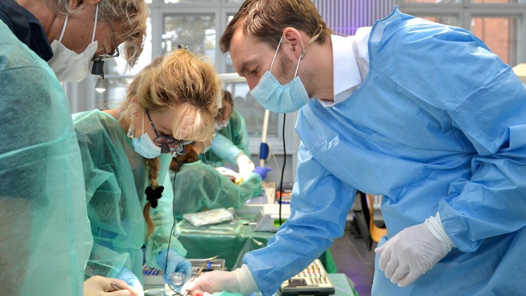 Bundesweite Kursreihe Sinuslifttechniken inkl. Humanpräparate-Kurs