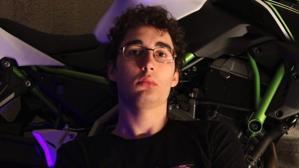 Sognavi l’infinito e lì sei arrivato, arrivederci Samuele