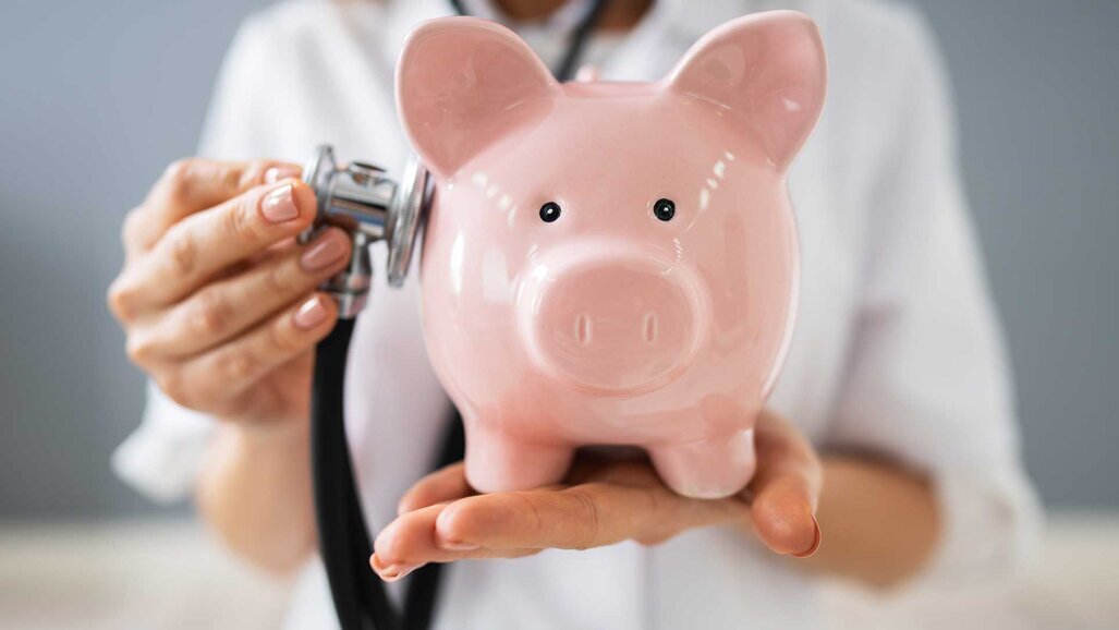 Stepstone Gehaltsreport: Ärzte als Top-Verdiener unter allen Berufsgruppen