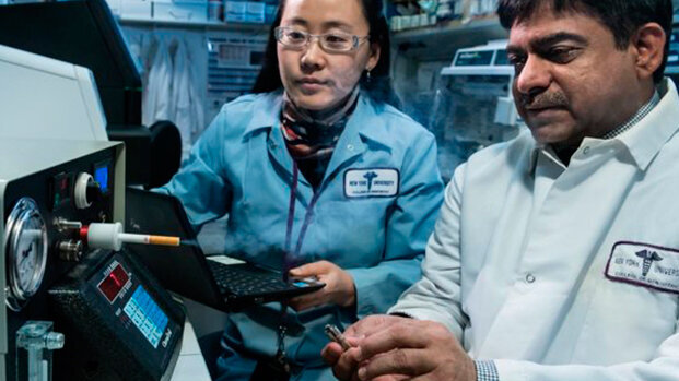 Indagine sugli effetti delle sigarette elettroniche sulla salute orale