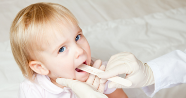 Untersuchung zu Infektionskrankheiten bei Kindern