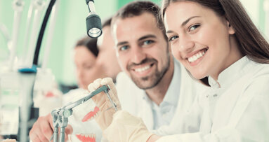 Ausbildungsflaute in Österreich: Sollen Betriebe ohne Lehrlinge künftig zahlen?