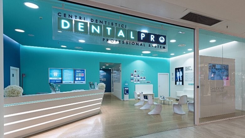 DentalPro integra Vitaldent Italia e scala la top 10 della sanità privata