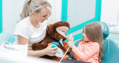 Review shows distraction techniques may reduce dental anxiety