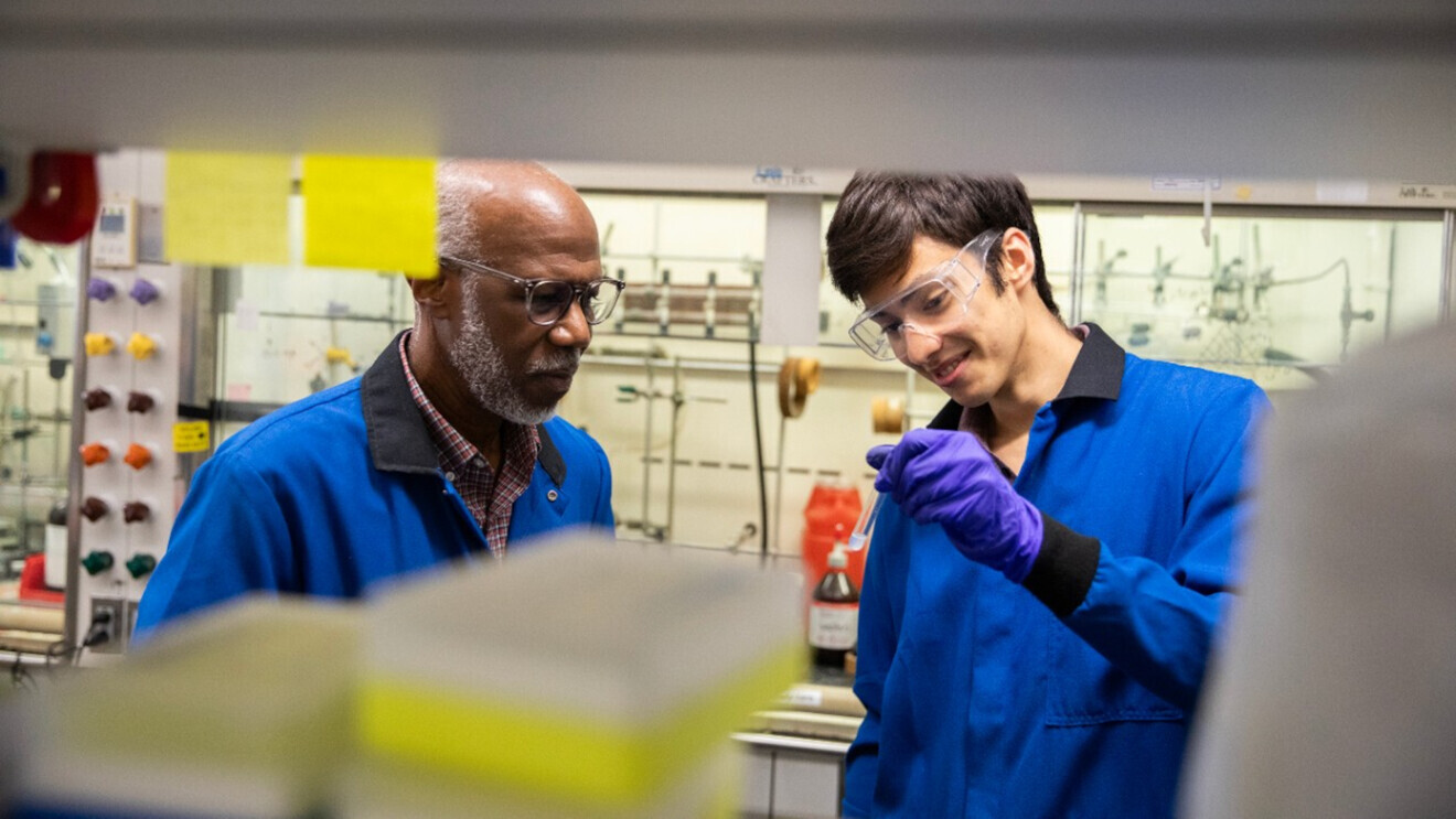 Prof. Marc Anton Walters (left) with an undergraduate chemistry student in the laboratory.