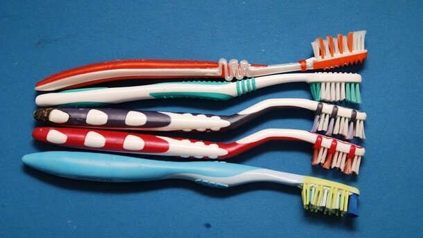 Studienergebnisse zu Zahnbürsten veröffentlicht