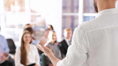 Les JO 2023 : quarante-huit heures pour présenter son résumé