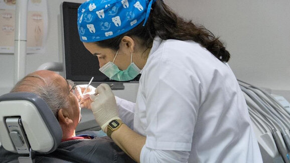 Henry Schein España activa el programa global  “Prepare to Care” en España y Portugal donando productos a “Mundo a Sorrir”