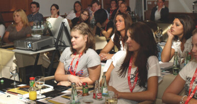 Karies- und Parodontitisprophylaxe mit Konzept in Hamburg