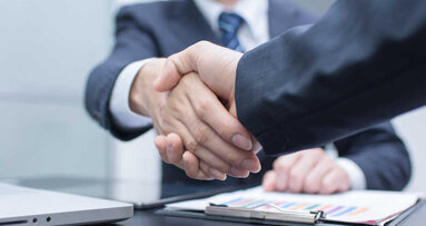 Henry Schein expande seu negócio global de implantes dentários