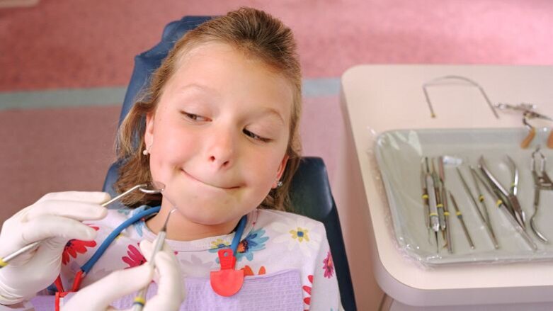 600.000 kinderen bezoeken geen tandarts