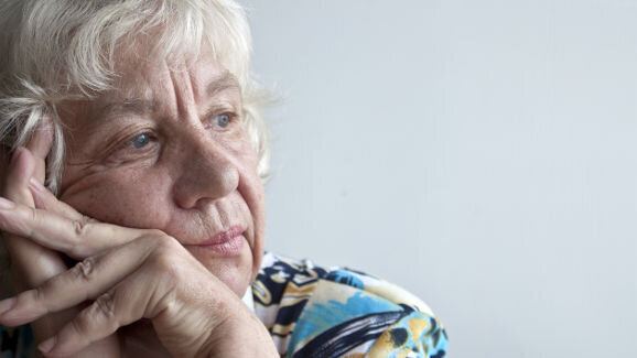 Study provides new insights into emotional impact of tooth loss