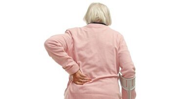 Implantes dentários melhoram a qualidade de vida das mulheres com osteoporose