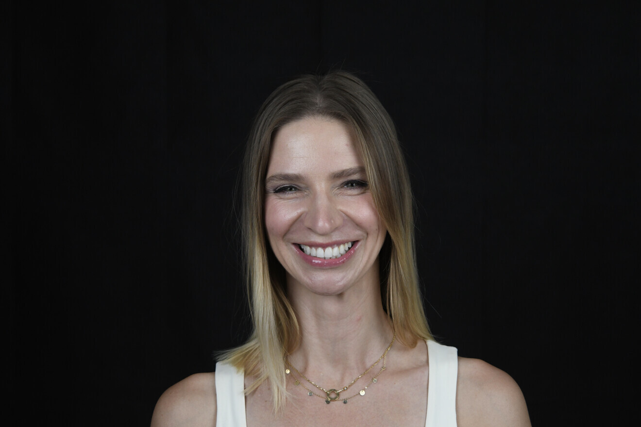 Fig. 15: Final smile extra-oral photograph.