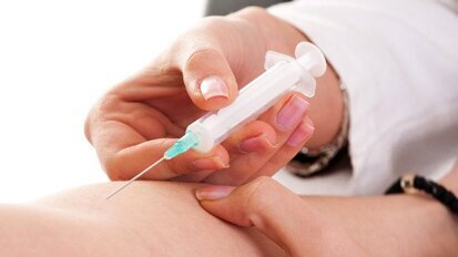 Dentista soropositivo perde a licença por desonestidade