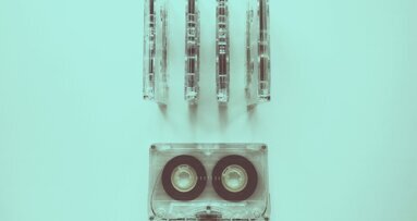 Achtergrondmuziek helpt tandheelkundestudenten bij het verbeteren van hun klinische competenties