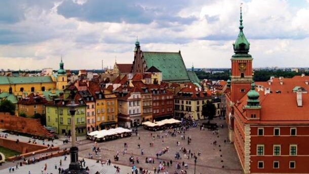 Odległe obserwacje w implantacji natychmiastowej i odroczonej