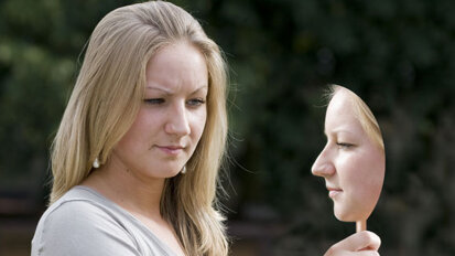 Neues Lächeln macht nicht unbedingt glücklicher