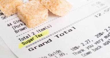 Sudafrica: una nuova tassa sullo zucchero porterebbe a un risparmio di miliardi nella sanità pubblica