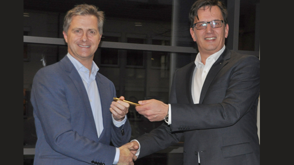 Stabübergabe in Rheine - Mathias Hochschule wird praxisHochschule